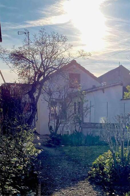 Le Ni' De Jess Villa Migennes Exteriör bild