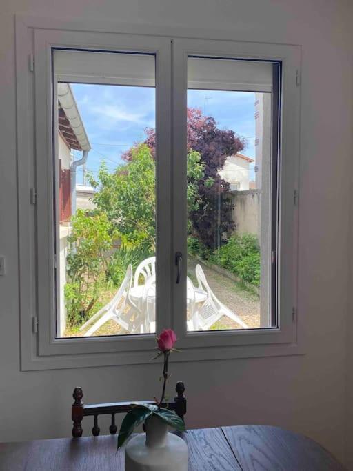 Le Ni' De Jess Villa Migennes Exteriör bild