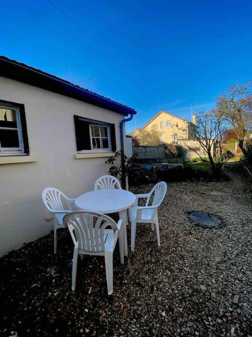 Le Ni' De Jess Villa Migennes Exteriör bild